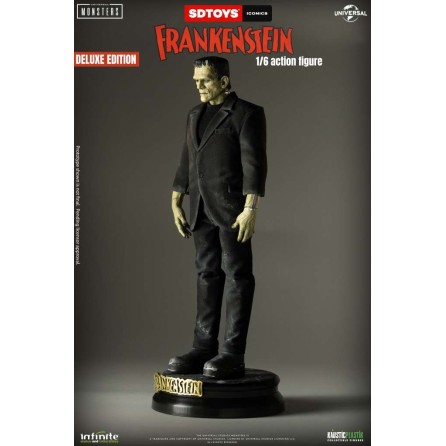 Figurine articulée Le Monstre de Frankenstein 1/6 Deluxe Edition